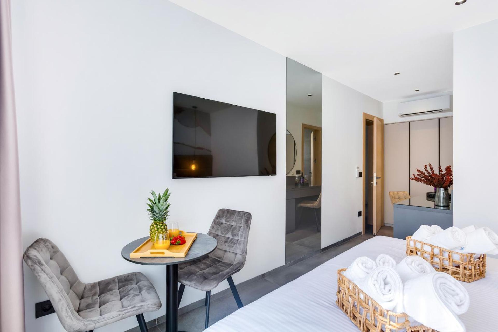 Fly Rooms Medulin - 50M From The Beach - New 2024 ห้อง รูปภาพ